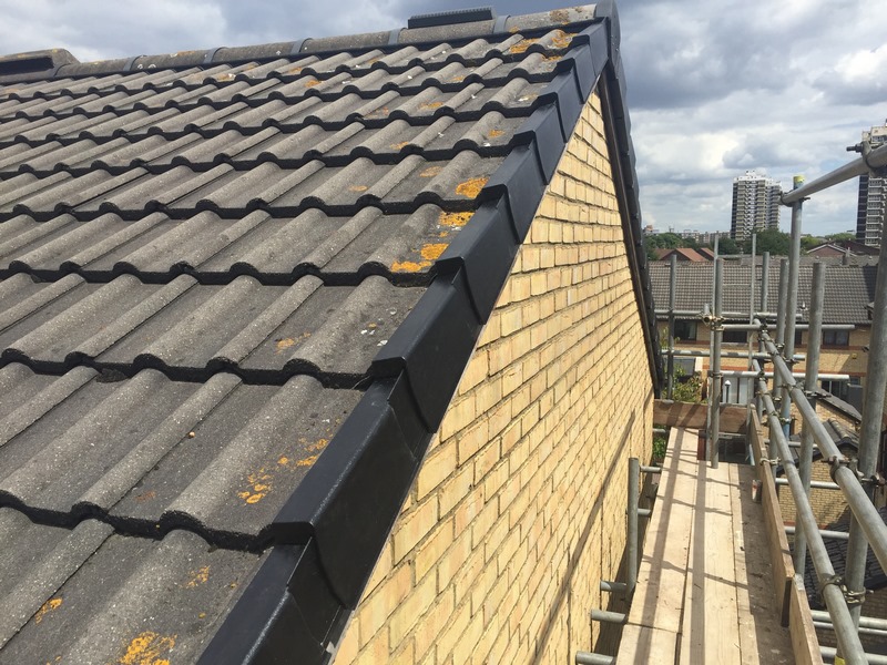 Roof inspection service